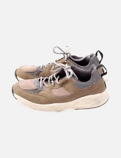 Zara Deportiva marrón cordones